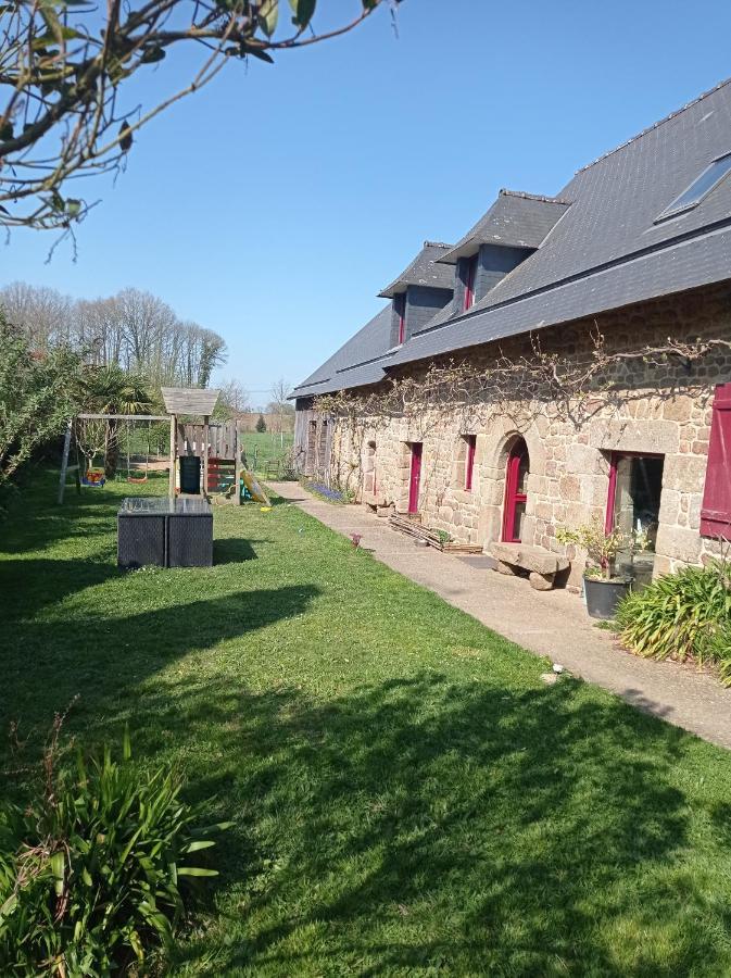 Chambres D'Hotes La Roche Saint-Hilaire-des-Landes Екстер'єр фото
